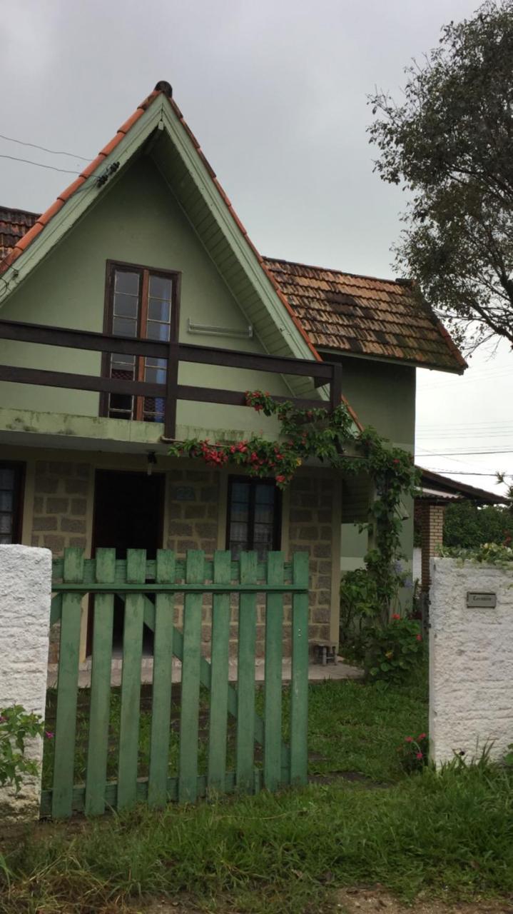 Hostel Mueller Na Praia De Mocambique Florianópolis Exterior foto